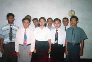 img077