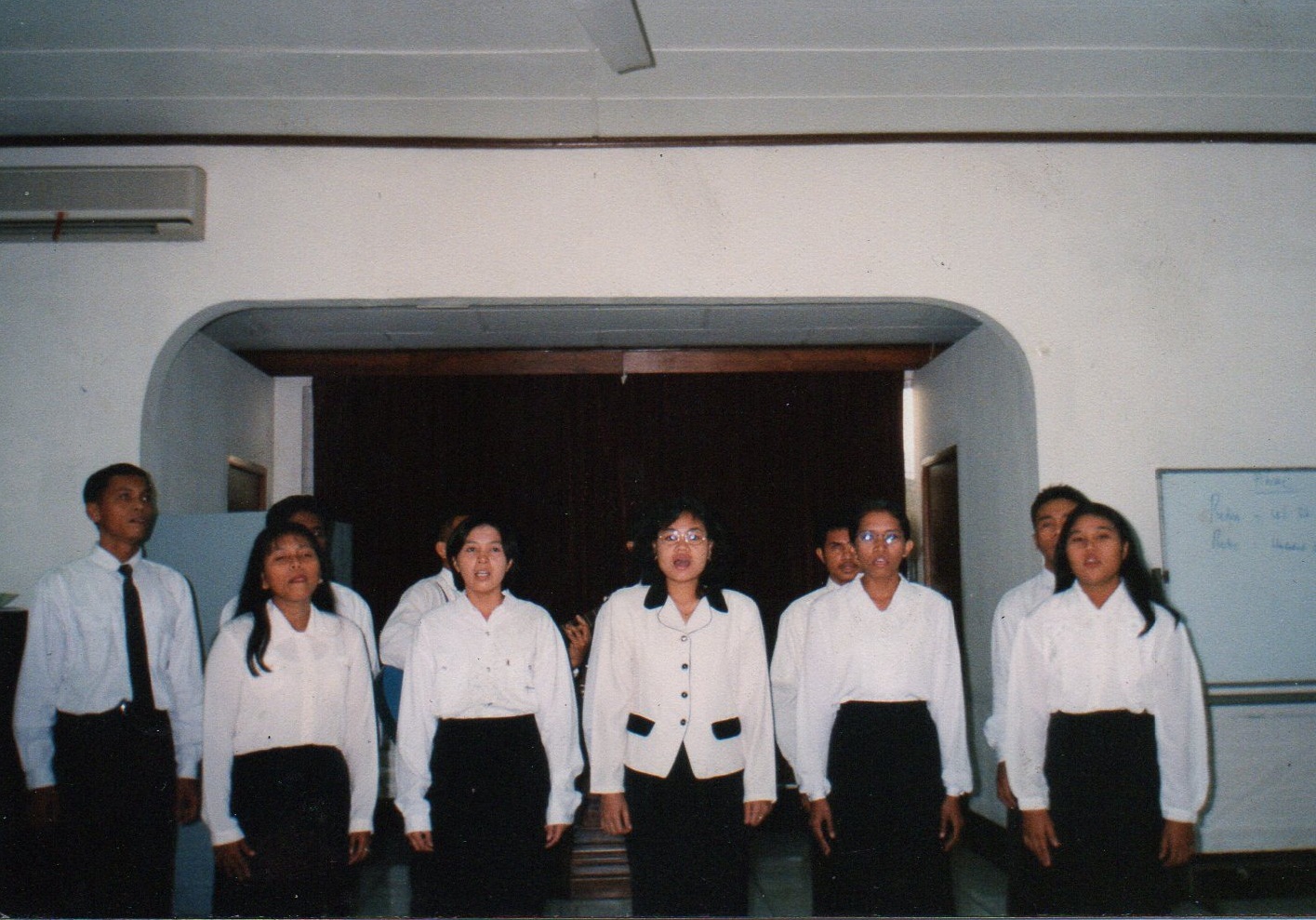 img086 1